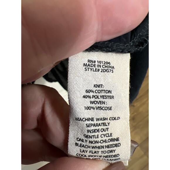 Soft Surroundings size XS gray and black sweatshirt top mixed fabric - Picture 4 of 4